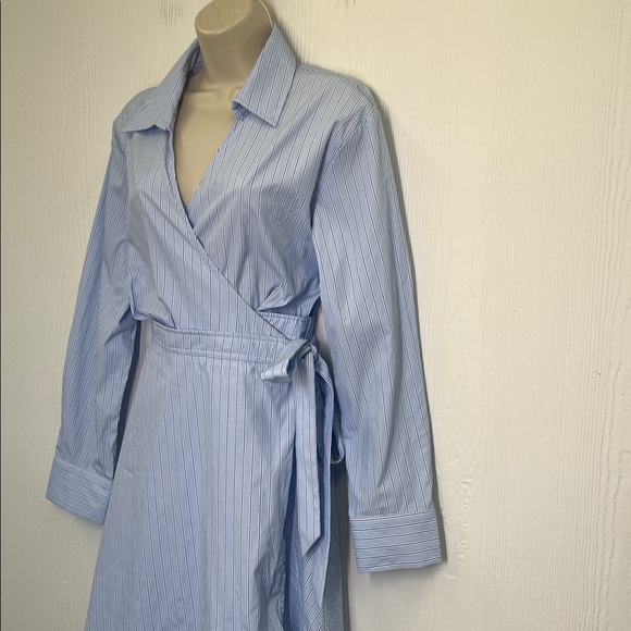 Lulus - Hamptons Aesthetic Blue White Striped Long Sleeve Wrap Dress Size Medium - Picture 8 of 13